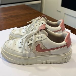Nike Air with rose sneakers